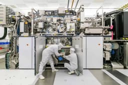 Китайские инженеры вывели из строя дорогостоящее оборудование ASML для производства чипов